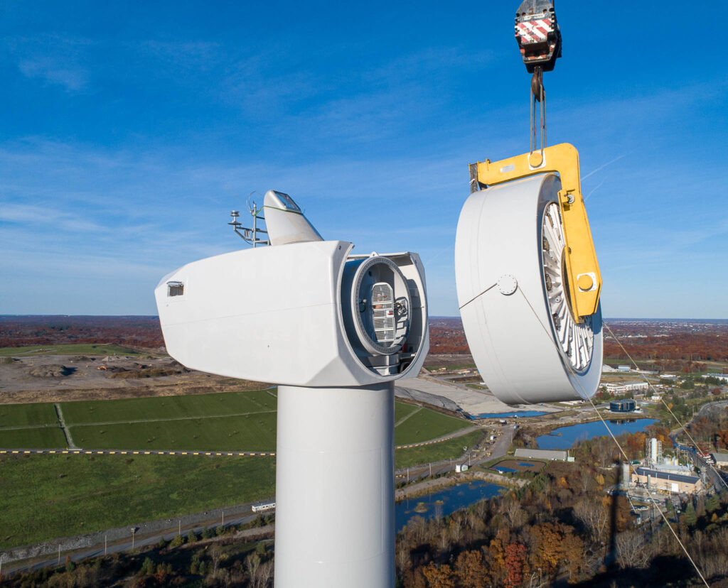 Aufbau eines Windparks, Rhode Island, USA