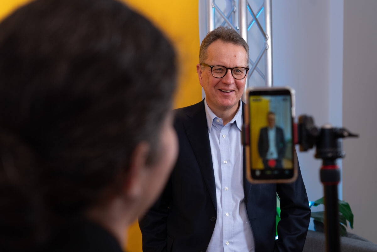Content, der wirkt: Visuelle Kommunikation für Social Media & PR | Herbstakademie online